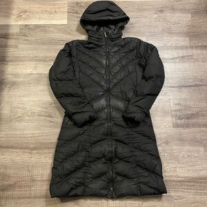 Women's Black Patagonia downed parka jacket